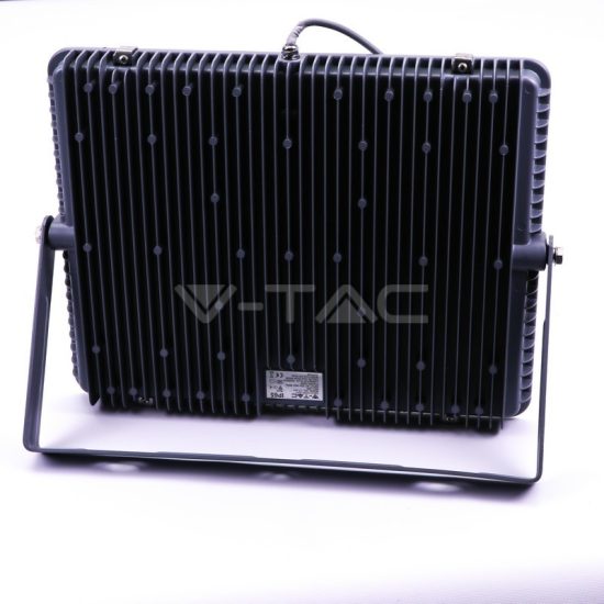 V-TAC VT-300W Faro led 300W autoalimentato nero con pannello solare 50W e  telecomando 4000K IP65 – sku 8578